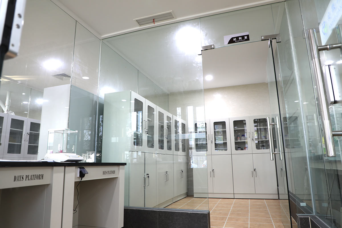 Balance room